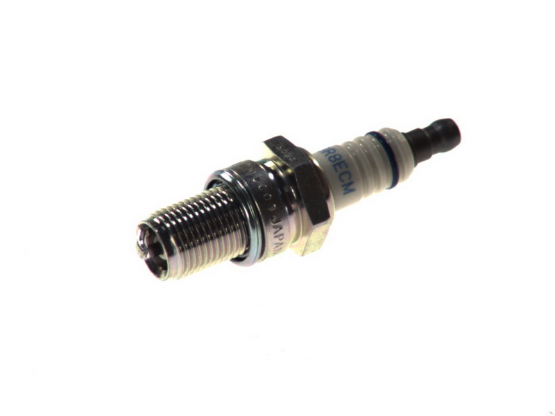 Zapaľovacia sviečka NGK BR8ECM