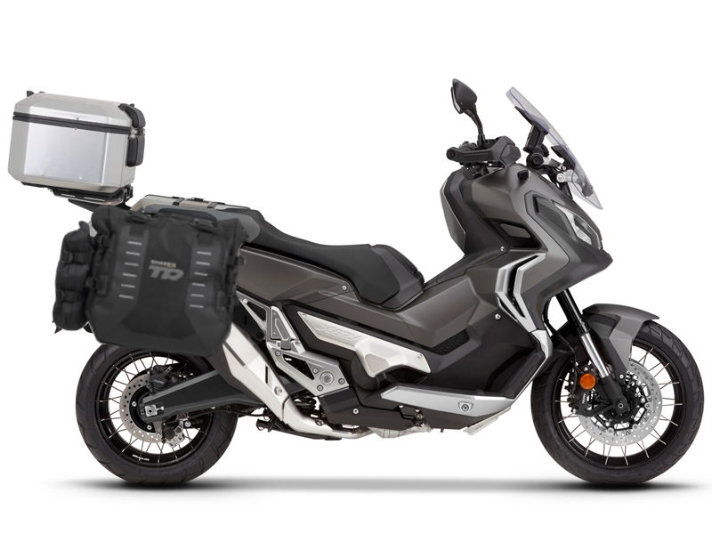 Kompletná sada bočných adventure vakov SHAD TERRA TR40 a hliníkového 55 L vrchného kufru ,vrátane mo SHAD HONDA X-ADV 750