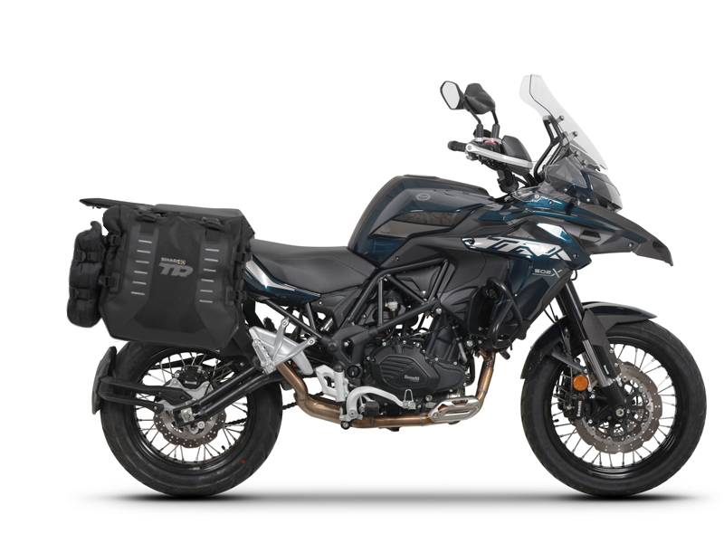 Sada bočných adventure vakov SHAD TERRA TR 40 ,vrátane montážnej sady SHAD BENELLI TRK 502X