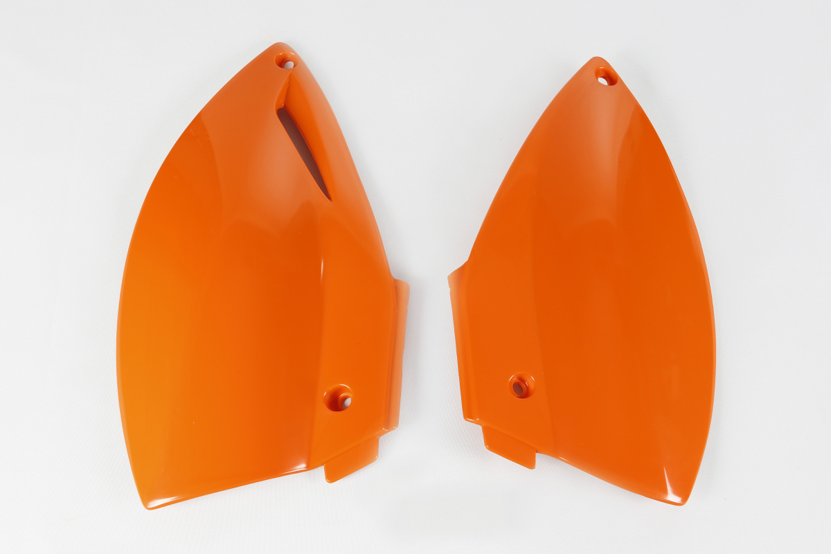 UFO Tabuľky zadné KTM LC4 640/SMC 660 02-04 oranžová